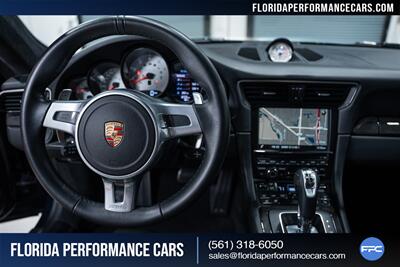 2015 Porsche 911 Turbo S   - Photo 45 - Riviera Beach, FL 33407