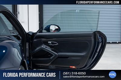 2015 Porsche 911 Turbo S   - Photo 33 - Riviera Beach, FL 33407