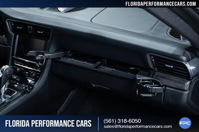 2015 Porsche 911 Turbo S   - Photo 60 - Riviera Beach, FL 33407