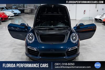 2015 Porsche 911 Turbo S   - Photo 38 - Riviera Beach, FL 33407