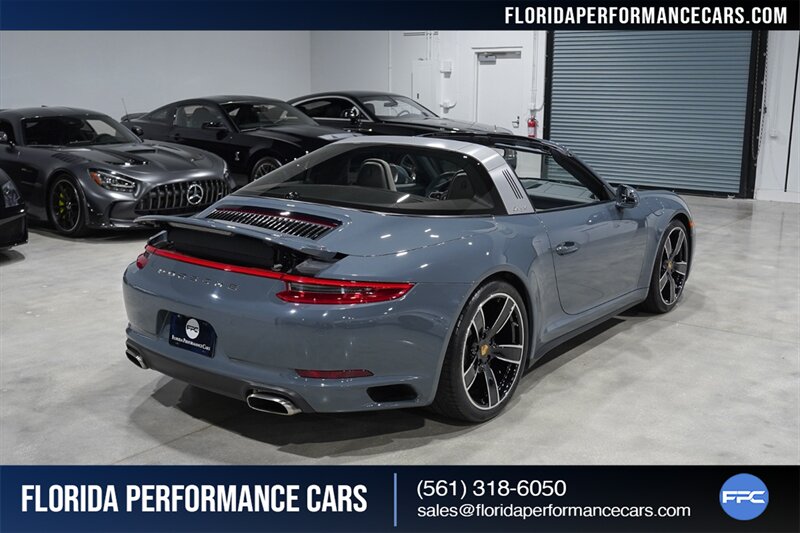 2017 Porsche 911 Targa 4   - Photo 6 - Riviera Beach, FL 33407