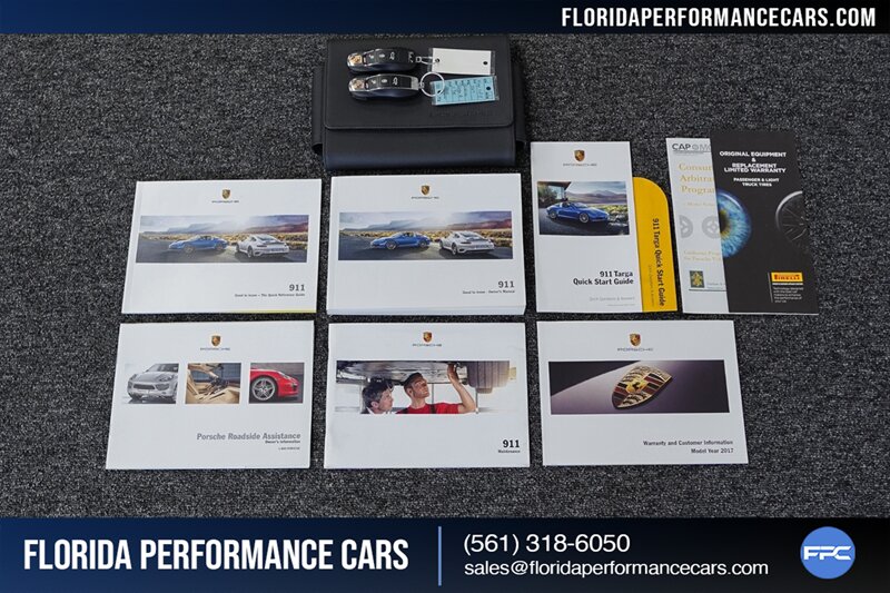 2017 Porsche 911 Targa 4   - Photo 31 - Riviera Beach, FL 33407