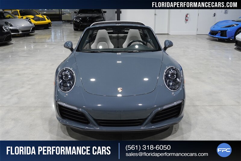 2017 Porsche 911 Targa 4   - Photo 69 - Riviera Beach, FL 33407