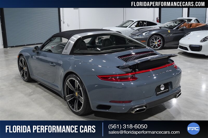 2017 Porsche 911 Targa 4   - Photo 15 - Riviera Beach, FL 33407