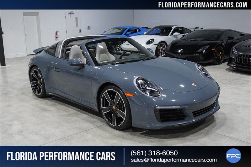 2017 Porsche 911 Targa 4   - Photo 9 - Riviera Beach, FL 33407