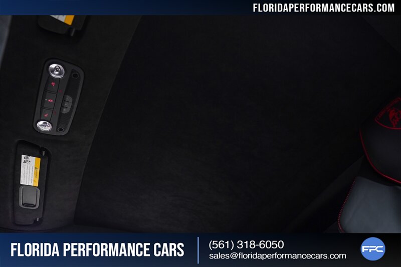 2021 Lamborghini Huracan EVO   - Photo 25 - Riviera Beach, FL 33407