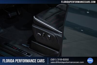 2025 GMC Yukon AT4 Ultimate   - Photo 24 - Riviera Beach, FL 33407