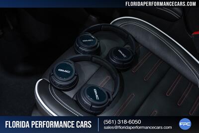 2025 GMC Yukon AT4 Ultimate   - Photo 69 - Riviera Beach, FL 33407