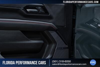 2025 GMC Yukon AT4 Ultimate   - Photo 26 - Riviera Beach, FL 33407