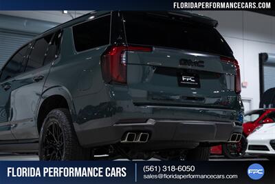 2025 GMC Yukon AT4 Ultimate   - Photo 17 - Riviera Beach, FL 33407