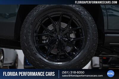 2025 GMC Yukon AT4 Ultimate   - Photo 52 - Riviera Beach, FL 33407