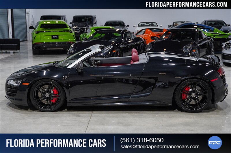 2011 Audi R8 5.2 quattro Spyder  