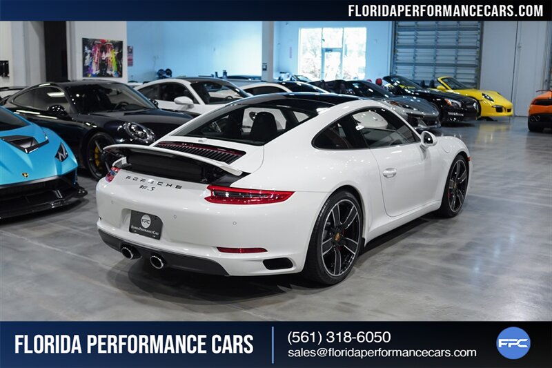 2017 Porsche 911 Carrera S   - Photo 8 - Riviera Beach, FL 33407