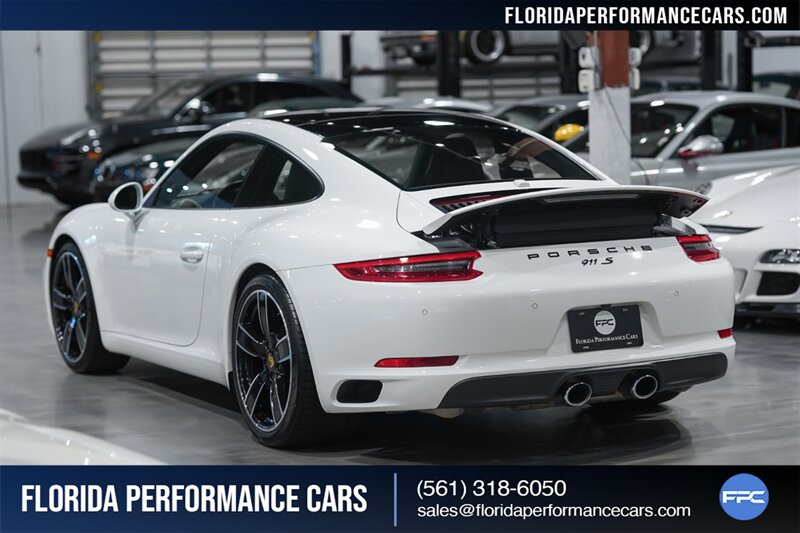 2017 Porsche 911 Carrera S   - Photo 58 - Riviera Beach, FL 33407