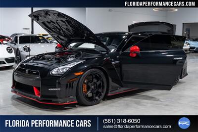 2016 Nissan GT-R NISMO   - Photo 33 - Riviera Beach, FL 33407