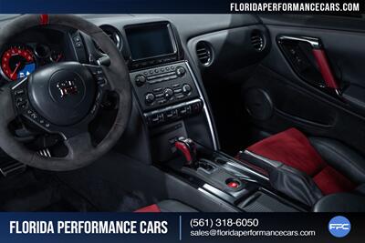 2016 Nissan GT-R NISMO   - Photo 47 - Riviera Beach, FL 33407