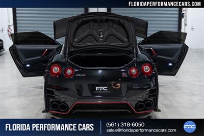 2016 Nissan GT-R NISMO   - Photo 40 - Riviera Beach, FL 33407