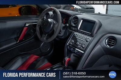 2016 Nissan GT-R NISMO   - Photo 52 - Riviera Beach, FL 33407