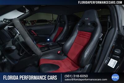 2016 Nissan GT-R NISMO   - Photo 20 - Riviera Beach, FL 33407