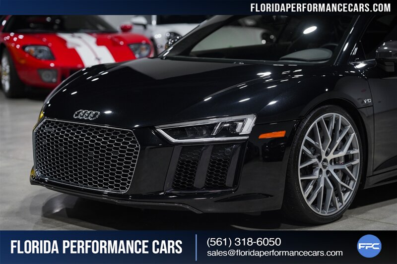 2017 Audi R8 5.2 quattro V10 Plus   - Photo 63 - Riviera Beach, FL 33407