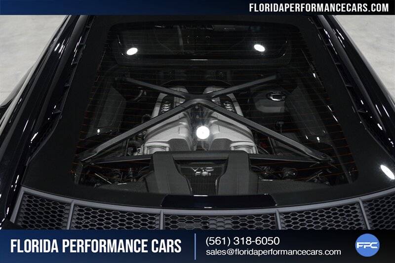 2017 Audi R8 5.2 quattro V10 Plus   - Photo 41 - Riviera Beach, FL 33407