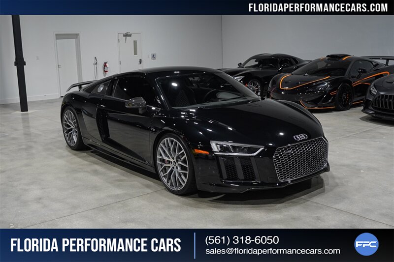 2017 Audi R8 5.2 quattro V10 Plus   - Photo 8 - Riviera Beach, FL 33407