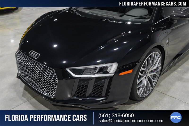 2017 Audi R8 5.2 quattro V10 Plus   - Photo 13 - Riviera Beach, FL 33407