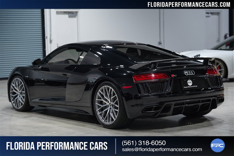 2017 Audi R8 5.2 quattro V10 Plus   - Photo 67 - Riviera Beach, FL 33407