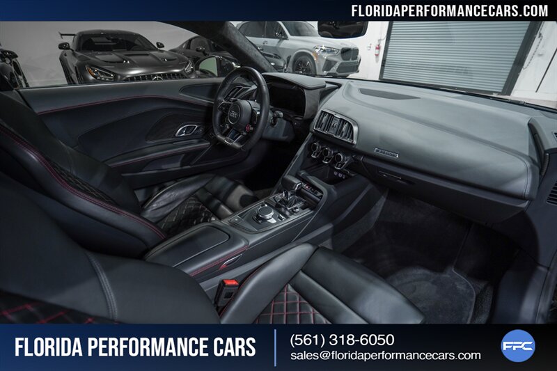 2017 Audi R8 5.2 quattro V10 Plus   - Photo 28 - Riviera Beach, FL 33407