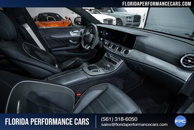 2021 Mercedes-Benz AMG E 63 S   - Photo 33 - Riviera Beach, FL 33407