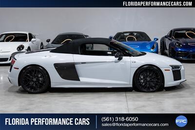 2018 Audi R8 5.2 quattro V10 Plus Spyd   - Photo 65 - Riviera Beach, FL 33407