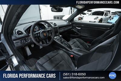 2020 Porsche 718 Cayman GT4   - Photo 19 - Riviera Beach, FL 33407