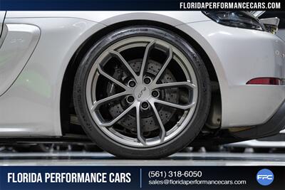 2020 Porsche 718 Cayman GT4   - Photo 12 - Riviera Beach, FL 33407