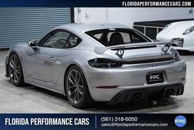 2020 Porsche 718 Cayman GT4   - Photo 65 - Riviera Beach, FL 33407