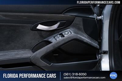 2020 Porsche 718 Cayman GT4   - Photo 23 - Riviera Beach, FL 33407