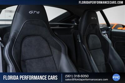 2020 Porsche 718 Cayman GT4   - Photo 33 - Riviera Beach, FL 33407