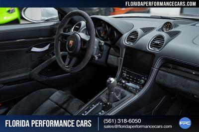 2020 Porsche 718 Cayman GT4   - Photo 31 - Riviera Beach, FL 33407