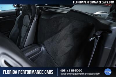 2020 Porsche 718 Cayman GT4   - Photo 26 - Riviera Beach, FL 33407