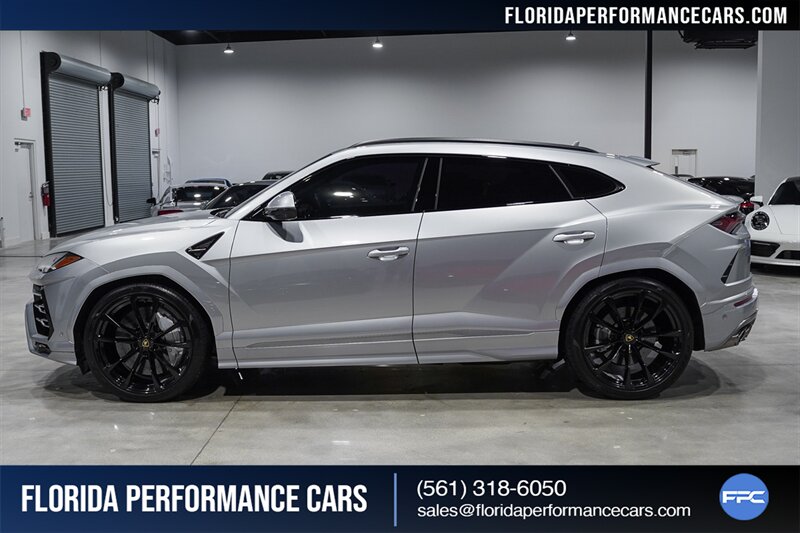 2021 Lamborghini Urus   - Photo 3 - Riviera Beach, FL 33407