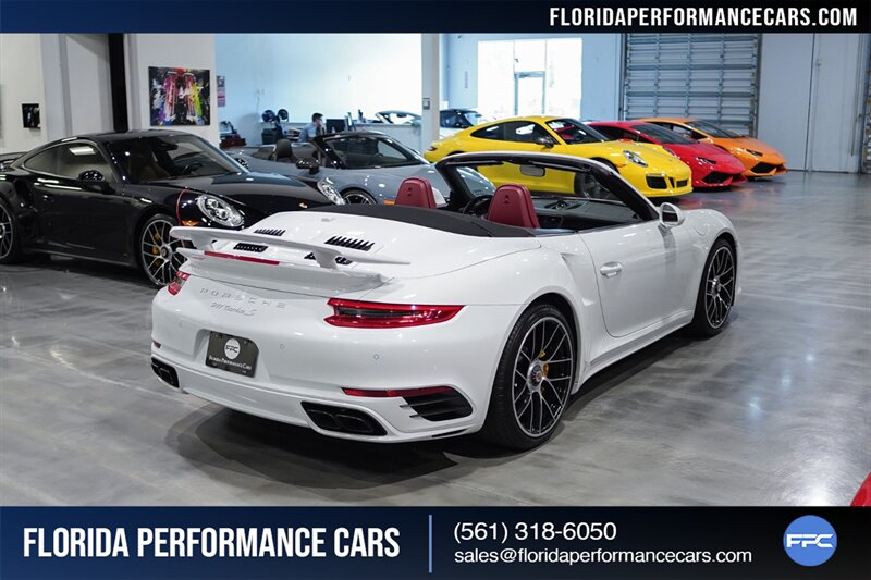 2017 Porsche 911 Turbo S   - Photo 65 - Riviera Beach, FL 33407