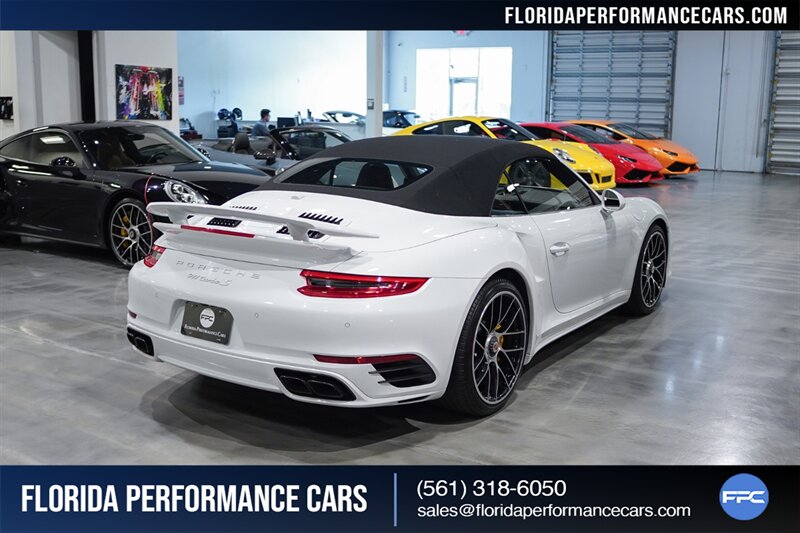 2017 Porsche 911 Turbo S   - Photo 13 - Riviera Beach, FL 33407