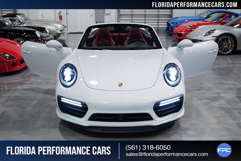 2017 Porsche 911 Turbo S   - Photo 34 - Riviera Beach, FL 33407