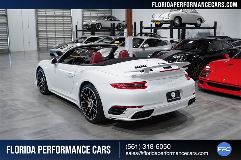 2017 Porsche 911 Turbo S   - Photo 4 - Riviera Beach, FL 33407