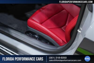2018 Audi R8 5.2 V10 RWS   - Photo 26 - Riviera Beach, FL 33407