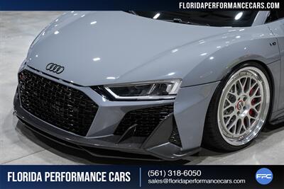 2018 Audi R8 5.2 V10 RWS   - Photo 13 - Riviera Beach, FL 33407