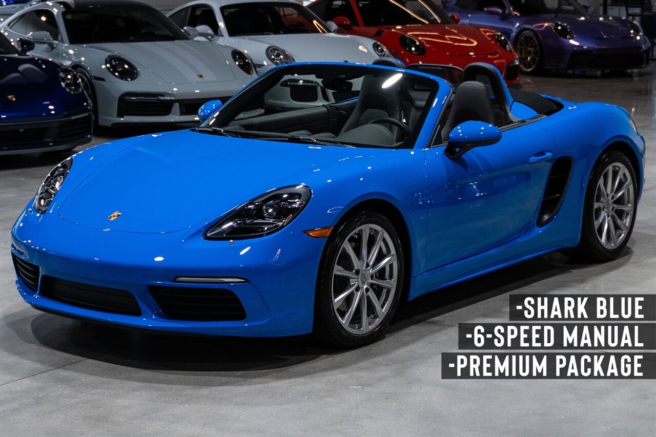 2022 Porsche 718 Boxster   - Photo 1 - Riviera Beach, FL 33407
