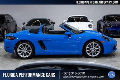 2022 Porsche 718 Boxster   - Photo 8 - Riviera Beach, FL 33407