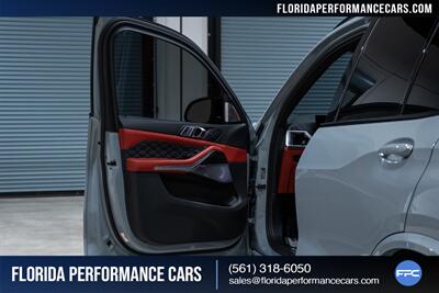 2024 BMW X5 M Competition   - Photo 24 - Riviera Beach, FL 33407
