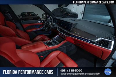 2024 BMW X5 M Competition   - Photo 34 - Riviera Beach, FL 33407