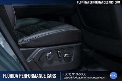 2025 Cadillac Escalade-V   - Photo 34 - Riviera Beach, FL 33407